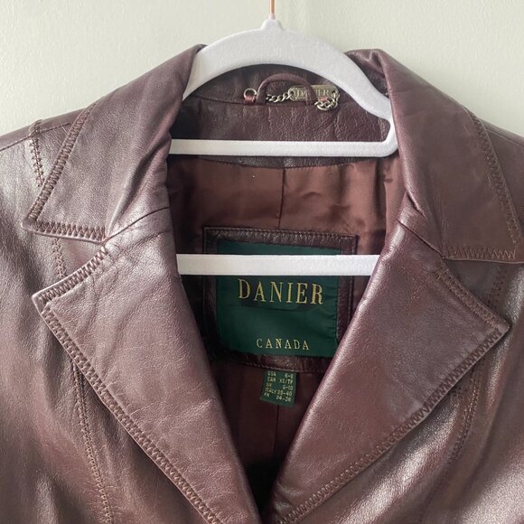 Vintage Danier Brown Leather Trench Coat - Picture 2 of 6